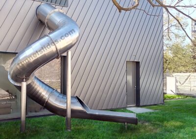 Evacuation tube slide, Kindergarten Sternberg