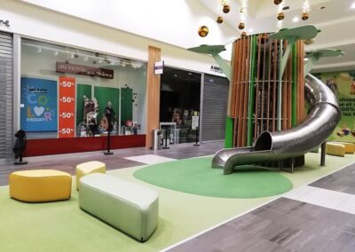 Tunnel slide in shopping centre.